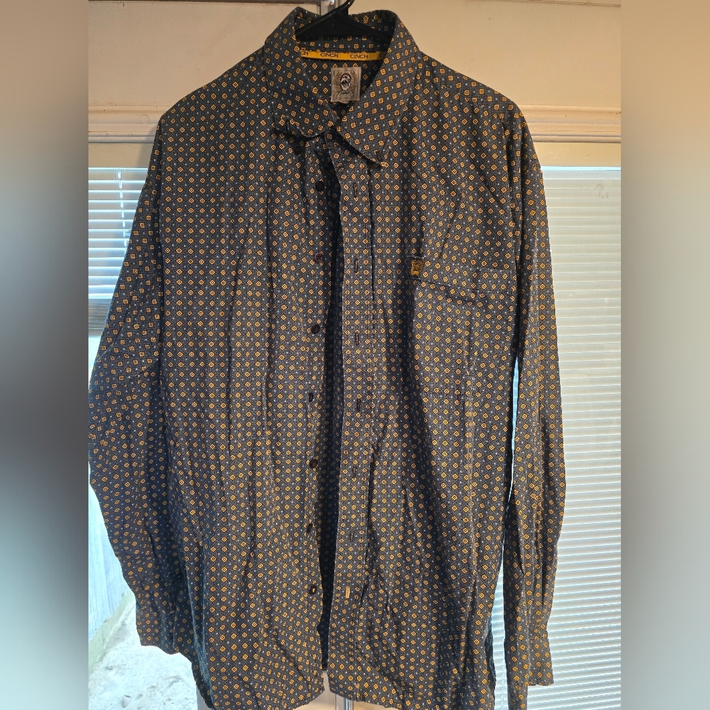 Cinch Navy and Gold Geometric Shirt